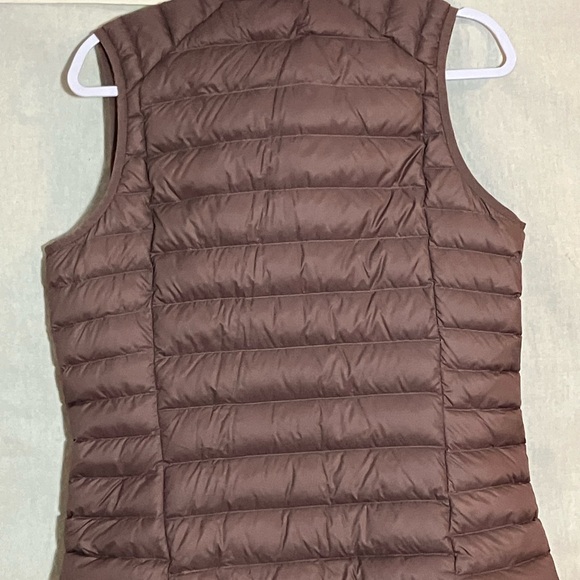 Patagonia Mauve Nano Vest Size Medium - Picture 3 of 3